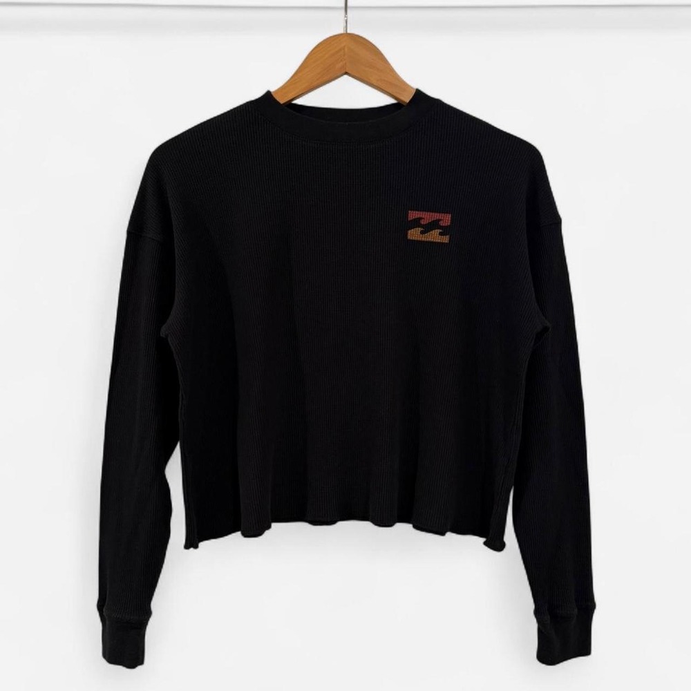 Billabong black cropped long sleeve top with red orange and white logo  size M